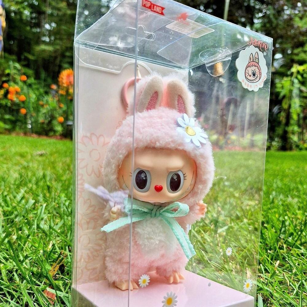 Pop mart x how2work Close to Sweet Mokoko plush pendant